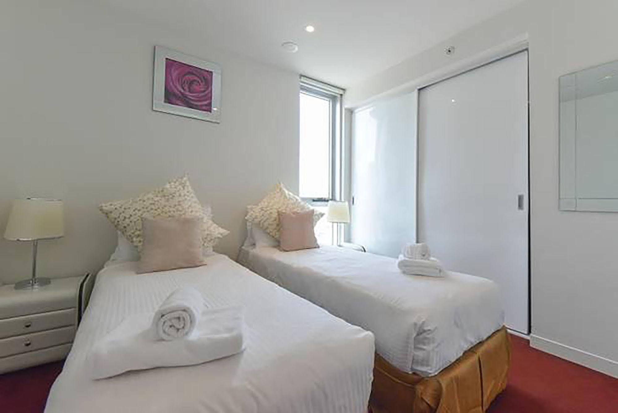 Anchor On Spencer Apartamento Melbourne Exterior foto